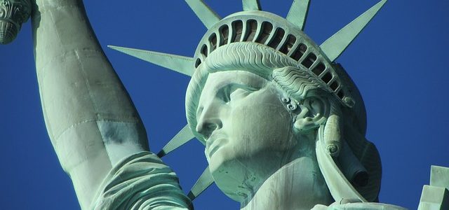 Hire A Translator In The USA To Ensure A Perfect English Rendition
